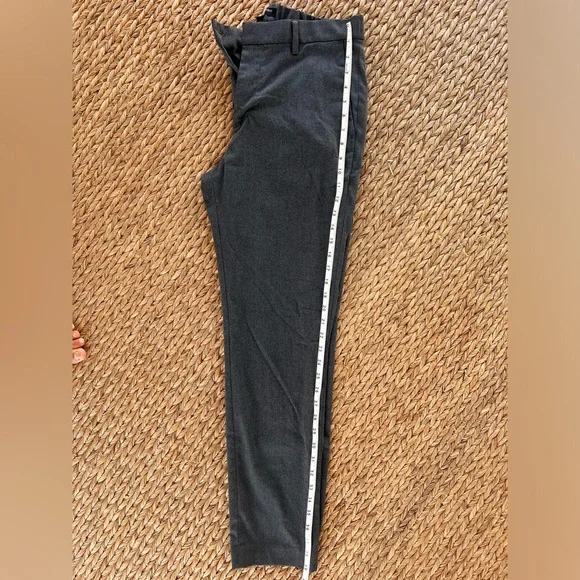 Banana Republic pants in charcoal gray, size 32 - Picture 6 of 7